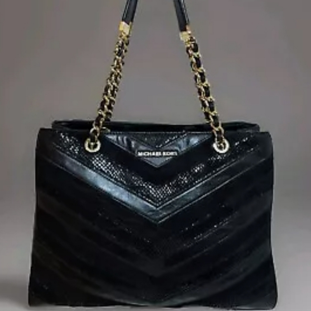 MICHAEL KORS Susannah chevron tote